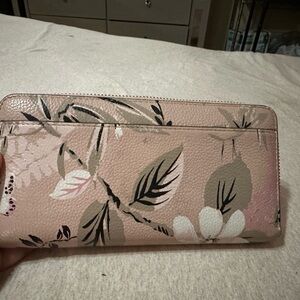 Elegant Floral Women's Wallet in Pink